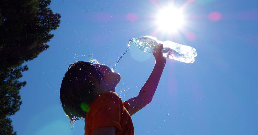 Україна переживає спекотну хвилю: у деяких областях оновлено температурні рекорди