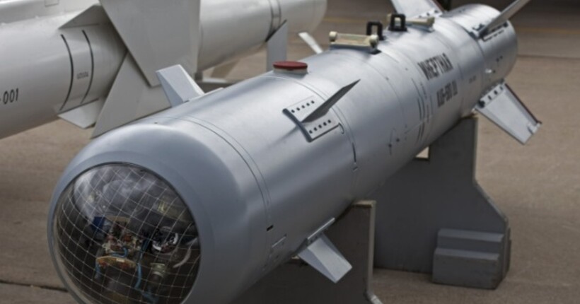 Ранковий удар по Куп'янщині: четверо осіб поранено внаслідок атаки КАБами