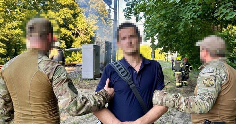 СБУ затримала трьох диверсантів ФСБ, які підпалювали релейні шафи на залізниці