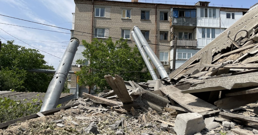 Армія рф завдала ракетного удару по Корабельному району Херсона, - ОВА