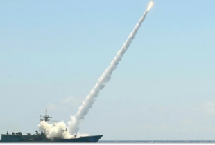 рф тримає в Чорному морі носій ракет 