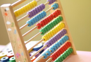 У селищі Малокатеринівка Запорізької області оголосили обов'язкову евакуацію для дітей та батьків