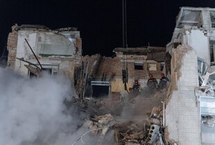 Удар по Тернополю: рятувальники продовжують розбирати завали