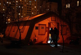 Комендантська година не скасовується, переглядаються її правила - Кулеба