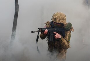 Бої біля Дронівки: росіяни намагаються форсувати Сіверський Донець