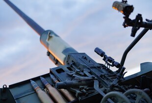 У центрі Києва впали уламки ворожого БпЛА - мер