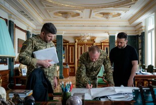 Сирський і Гнатов доповіли президенту щодо ситуації на фронті: подробиці