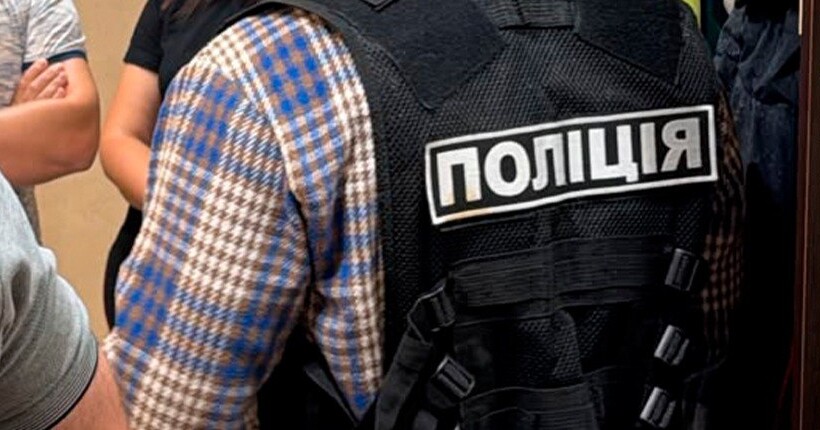 На Львівщині стався вибух біля будівлі ТЦК: поранений військовий