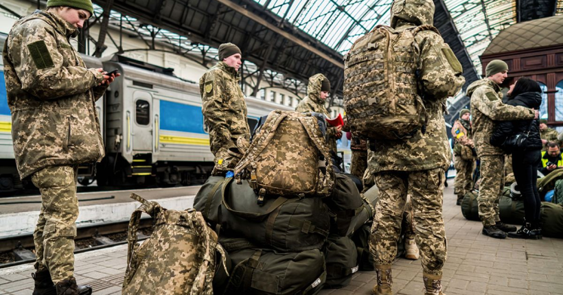  Розгляд нового закону про мобілізацію почали у комітеті, - Давид Арахамія